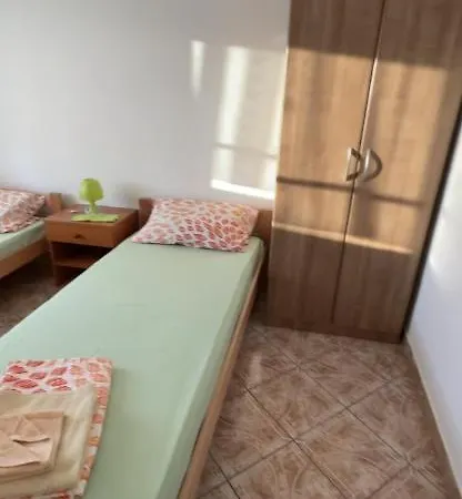 Lägenhet Apartman Raza Vodnjan